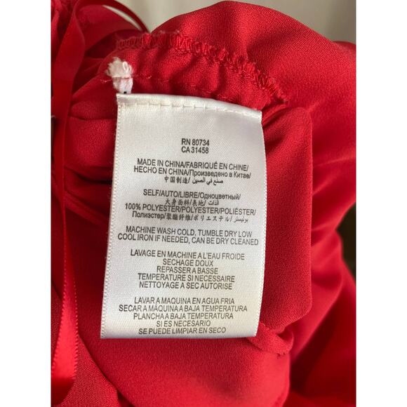 BCBGMAXAZRIA Casli Halter Romper in Coral with Pockets Small - Picture 6 of 9